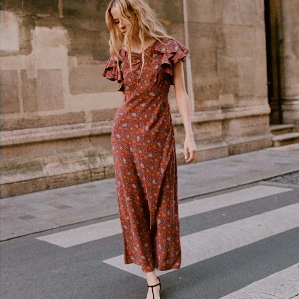 Doen Rust Floral Maxi Dress with Ruffle Sleeves